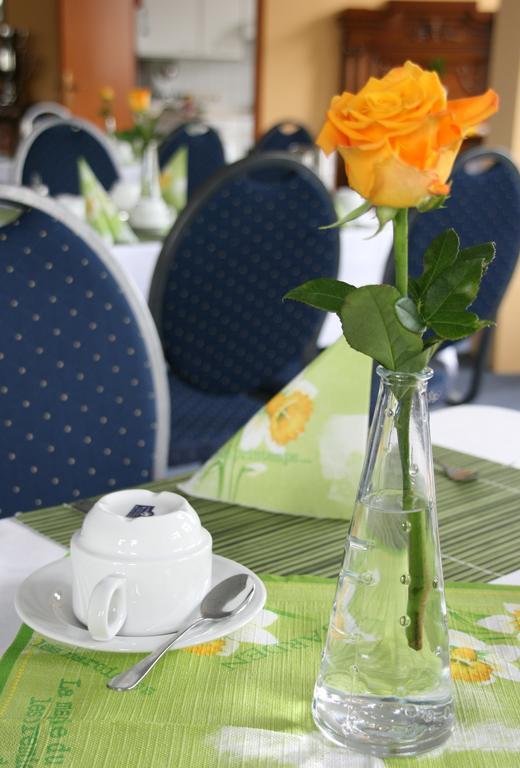 Atrium Hotel Криммичау Экстерьер фото